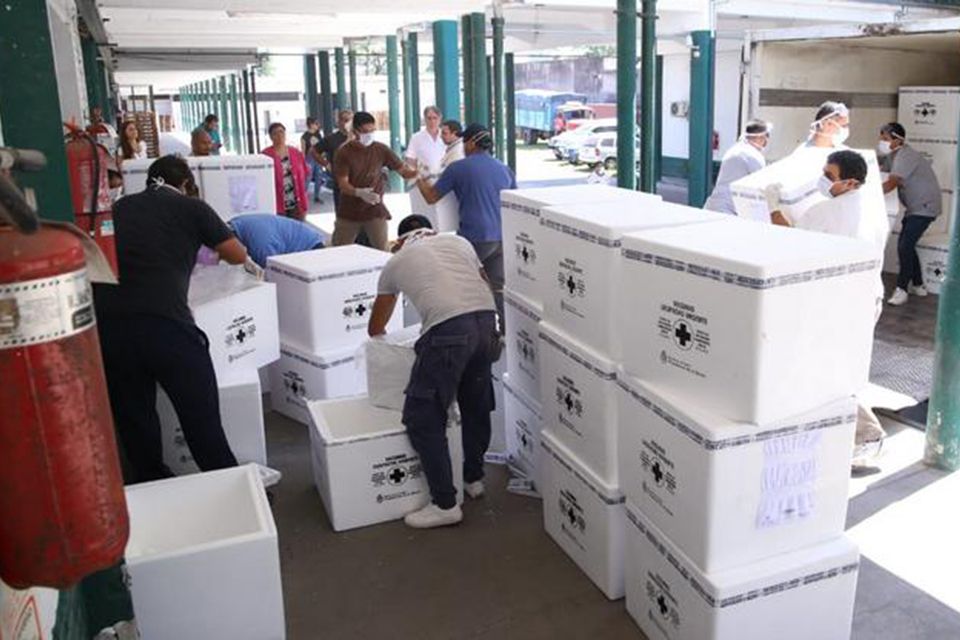 Foto: Secretaría de Comunicación de Tucumán. 10 mil dosis recibió la provincia de vacunas antigripales. 