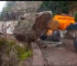 Impactante video: así retiraron la enorme piedra que cortó la ruta 307 en el Fin del Mundo